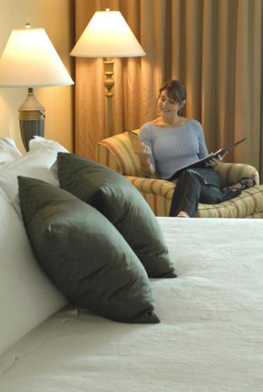 Deluxe Double Room with Two Double Beds - Non-Smoking,63163480:JPEG