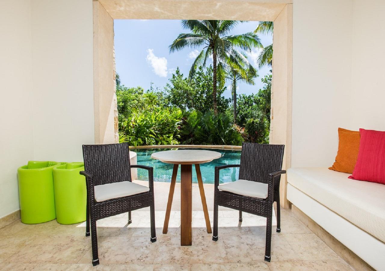 Junior Suite Swim Out,1273521775:JPEG