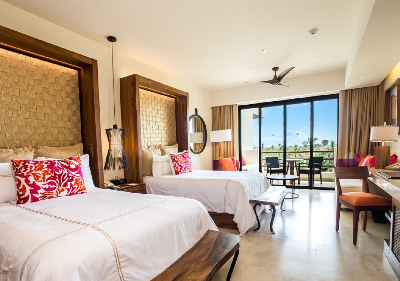 Junior Suite Partial Ocean View Double