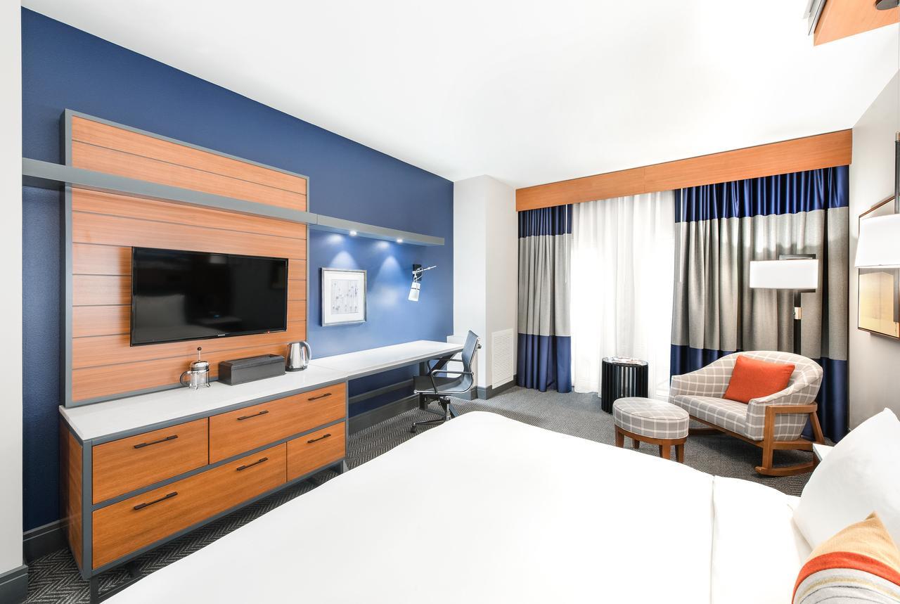 Standard King Room,918284014:JPEG