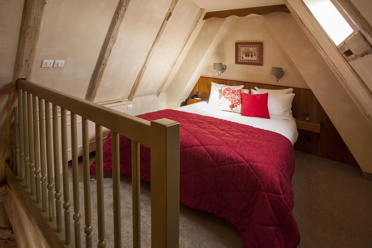 Suite Duplex avec Baignoire Balnéo