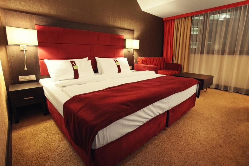 Executive King Room