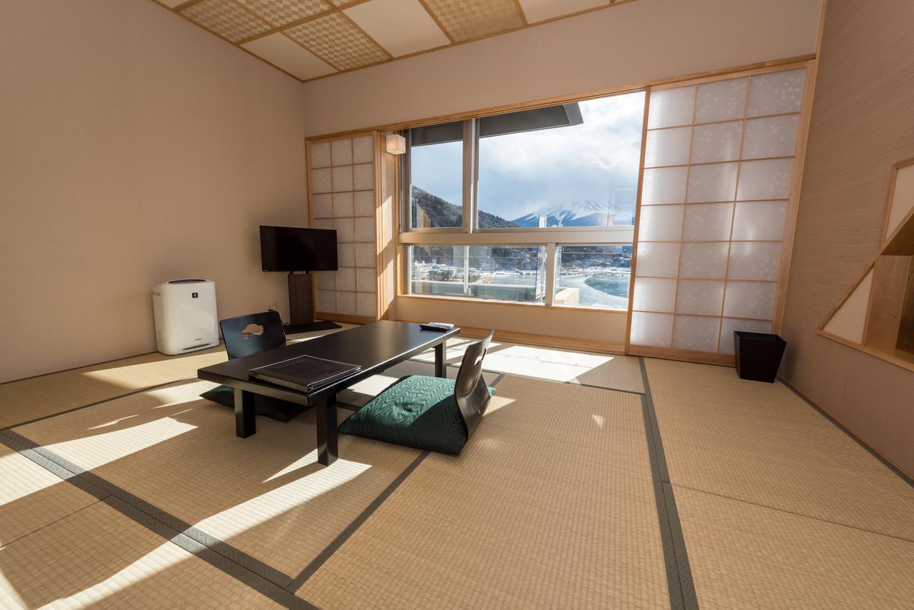 Standard Japanese-Style Room with Mt.Fuji and Lake View - Non Smoking,1559667958:JPEG