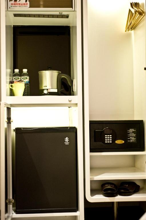 Superior Double Room (No Window),64157938:JPEG