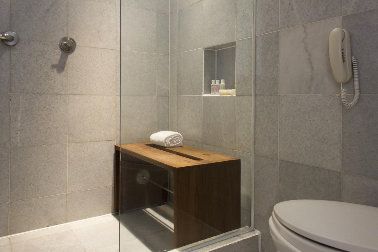 Deluxe King Room,641271078:JPEG