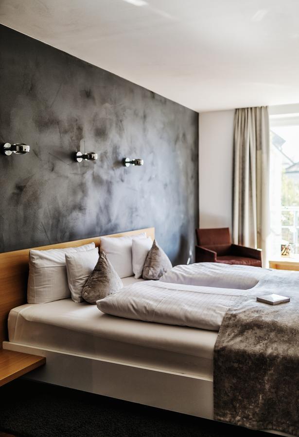 Superior Double Room with Partial Lake View and Balcony
