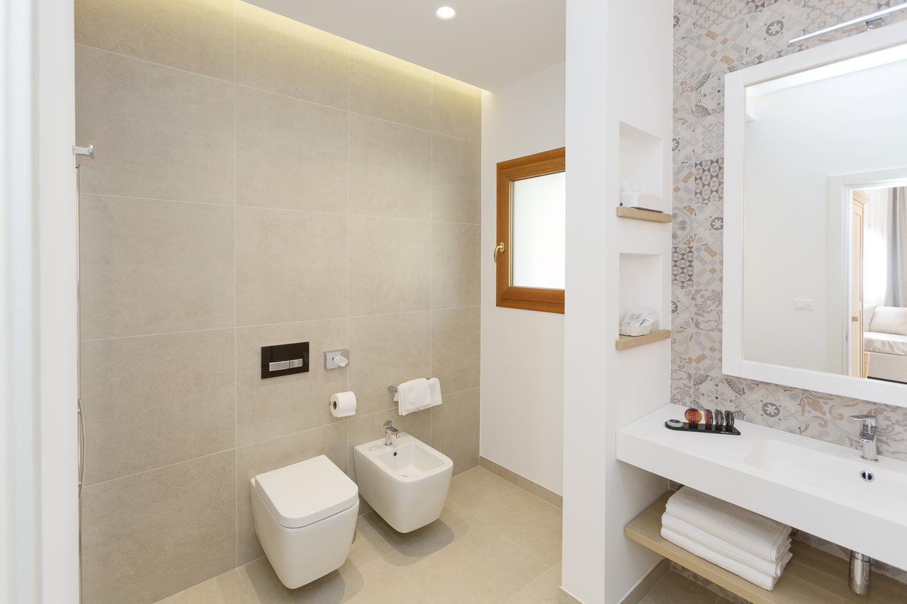 Suite,644815017:JPEG