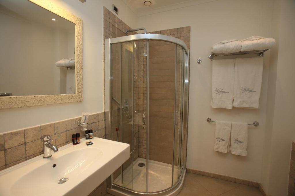 Comfort Double Room,1716433028:JPEG