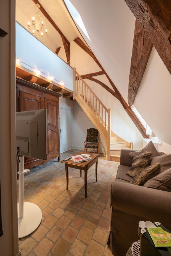 Duplex Suite