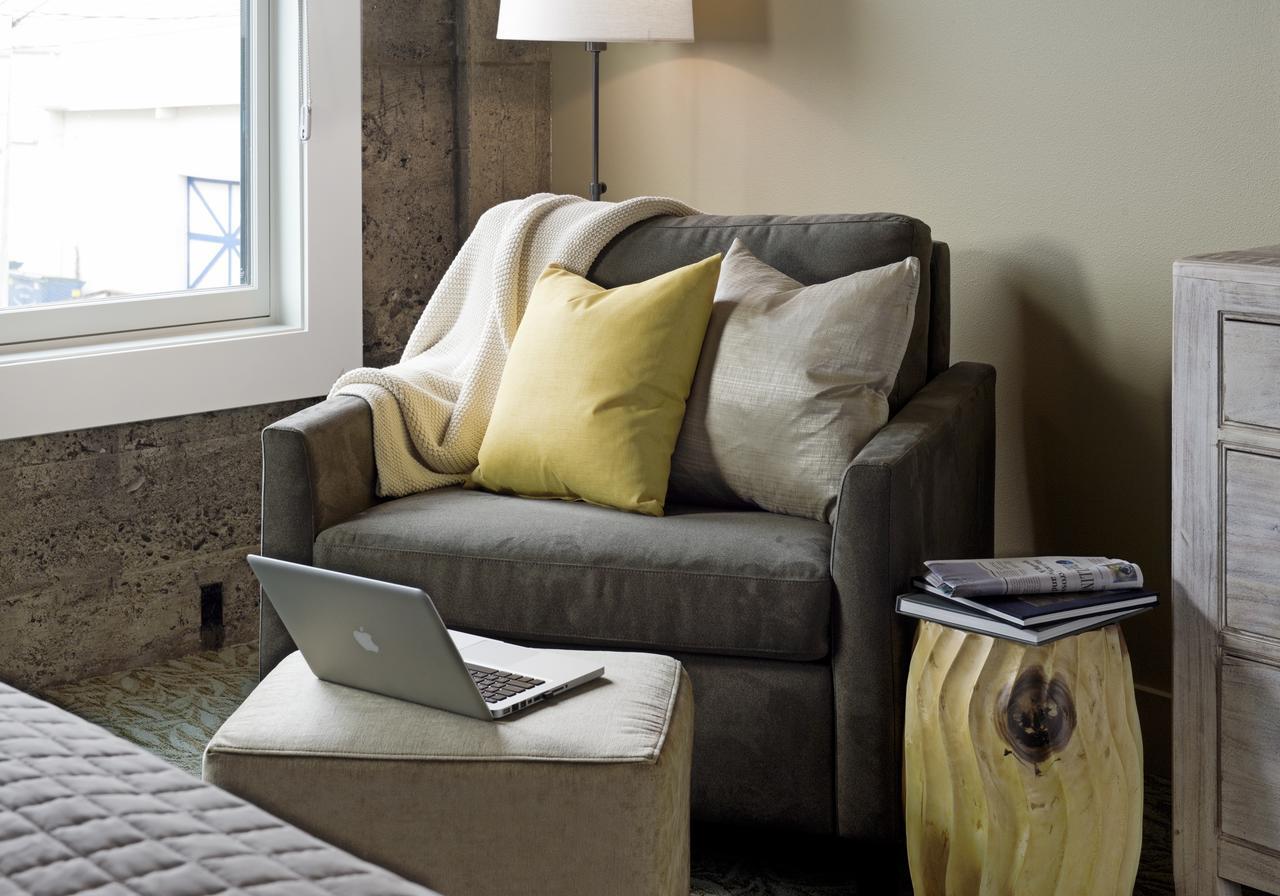 Deluxe Queen Room,653541249:JPEG