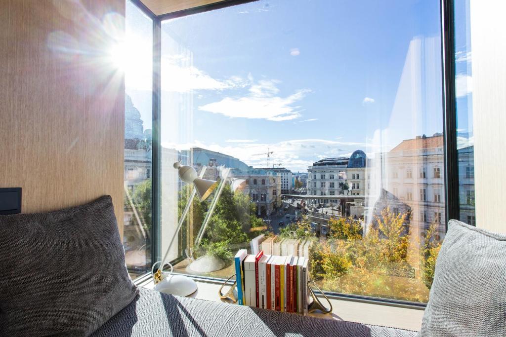 Deluxe Double Room,414805896:JPEG