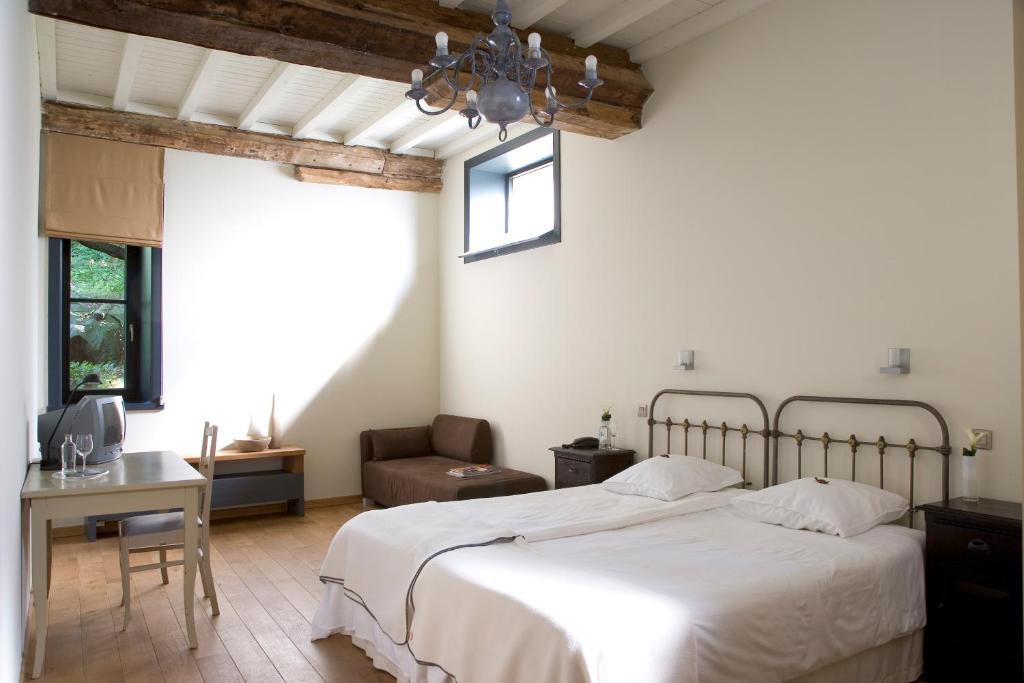 Double or Twin Room,64839826:JPEG