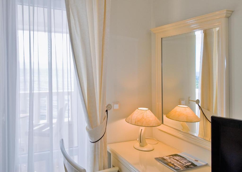 Luxury Apartment with Balcony with Panoramic View