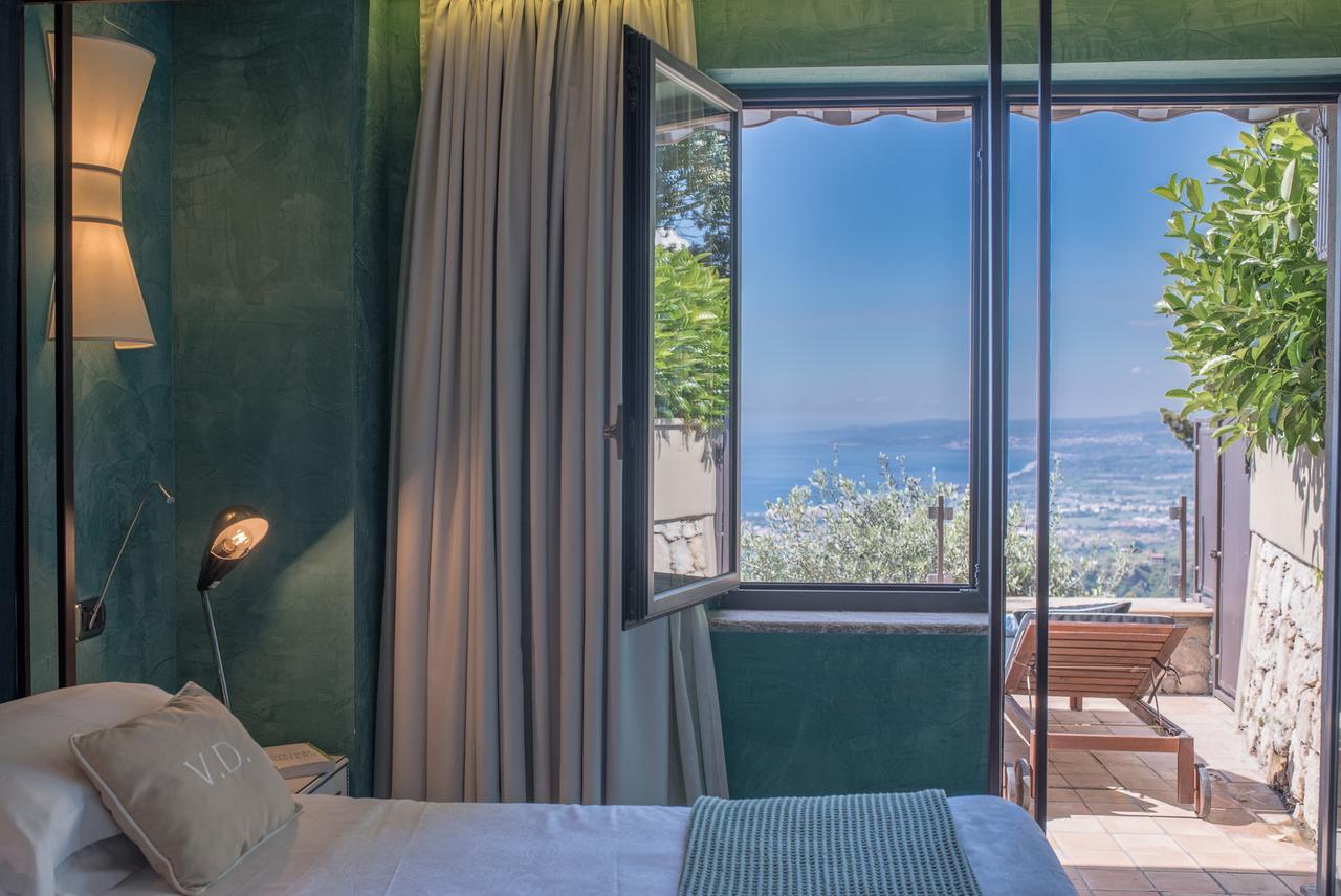 Deluxe Double or Twin Room Sea View