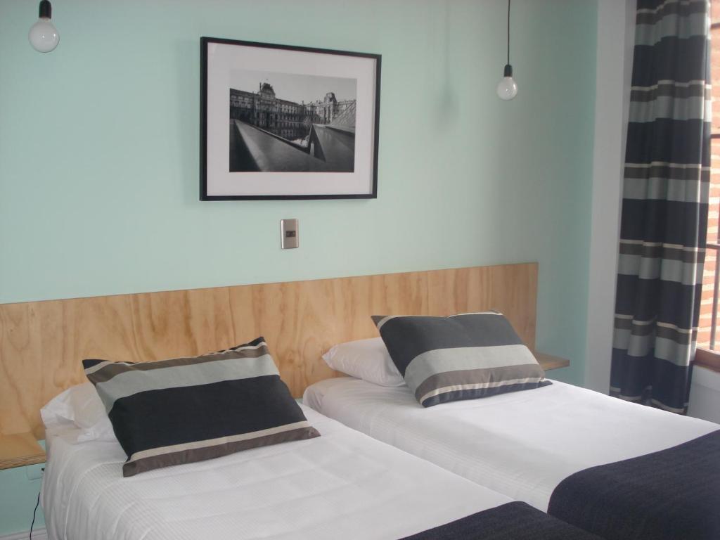 Twin Room,666228411:JPEG