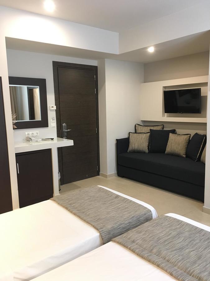 Triple Room,728399719:JPEG