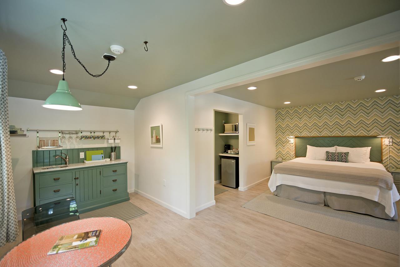 Cove View Suite