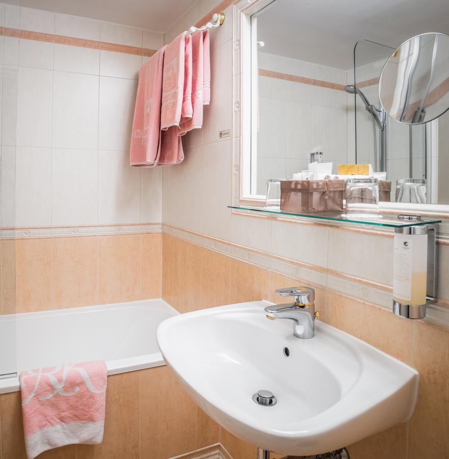 Classic Double Room,1216749613:JPEG