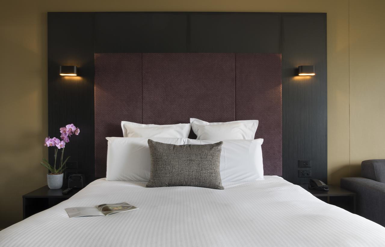 Superior King Room Hyde Park View,1772902158:JPEG