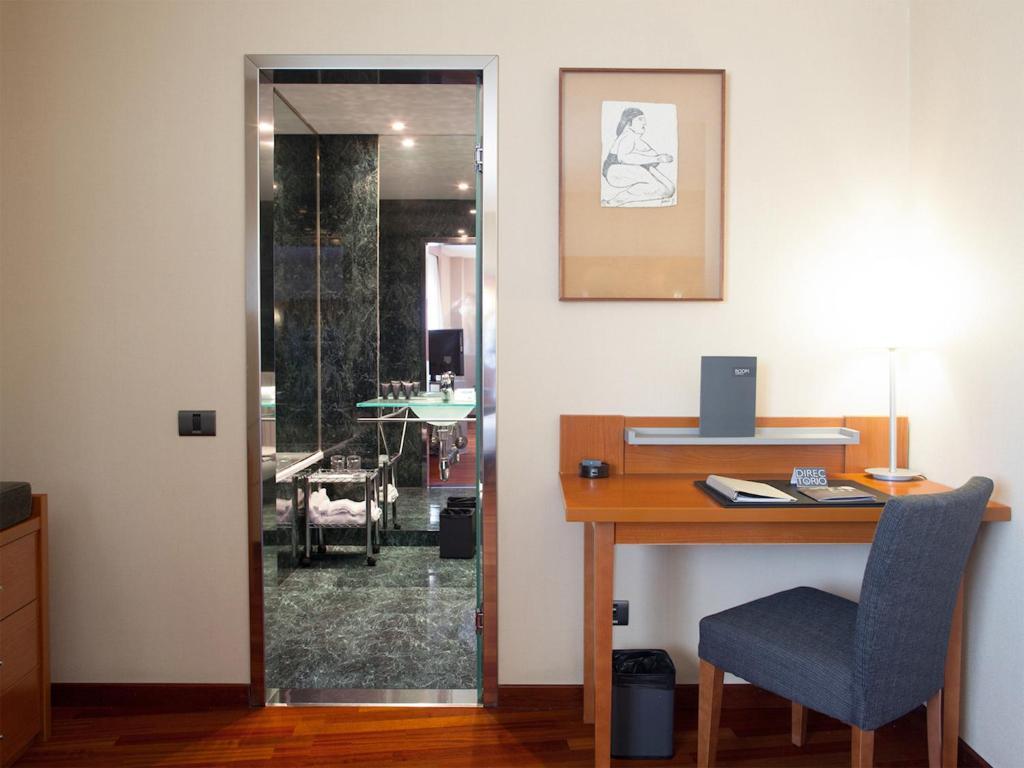 Double or Twin Room (1-2 Adults),66223996:JPEG