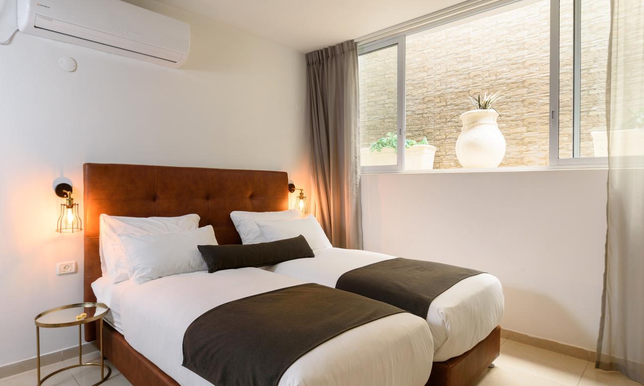 Studio - Basement,663664617:JPEG