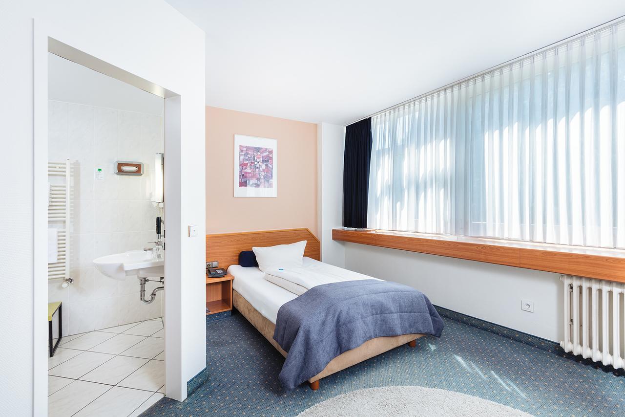 Single Room,1154710668:JPEG