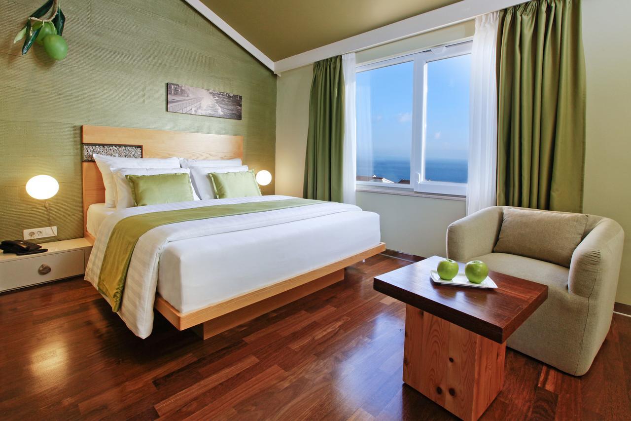 Deluxe Double or Twin Room Balcony,1202850145:JPEG
