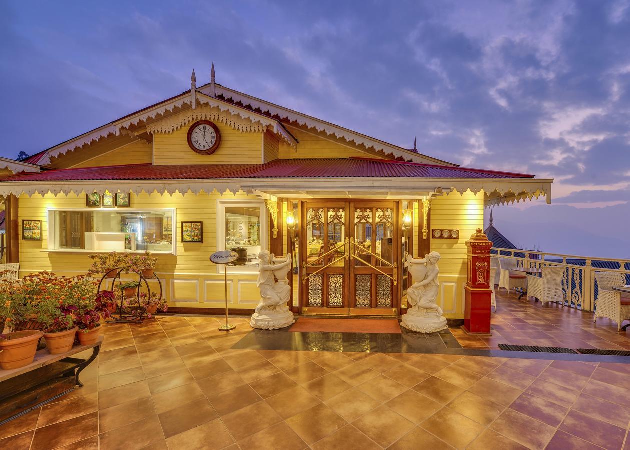 Deluxe Campbell Residency (King)  - 10% Discount on Foods & Soft Beverages* 