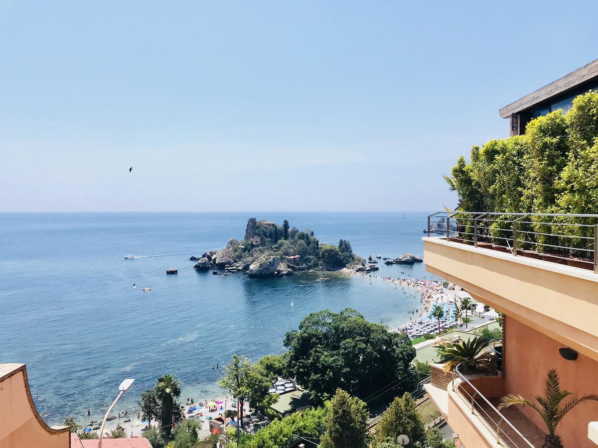Double or Twin Room Sea View