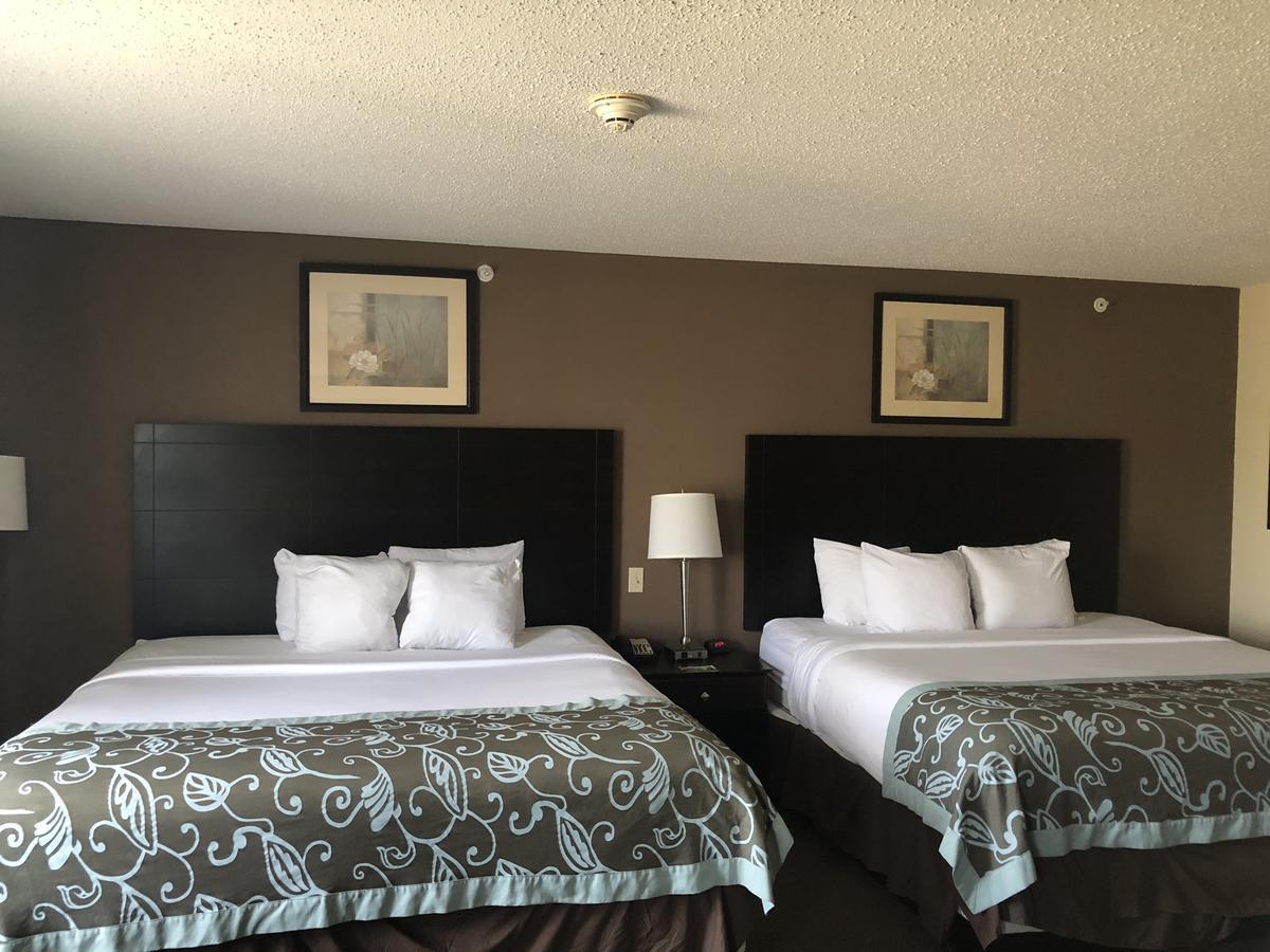 Queen Room with Two Queen Beds - Non-Smoking