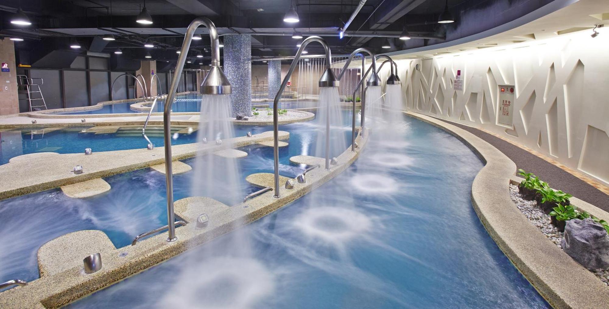 Deluxe Family Room,733242985:JPEG