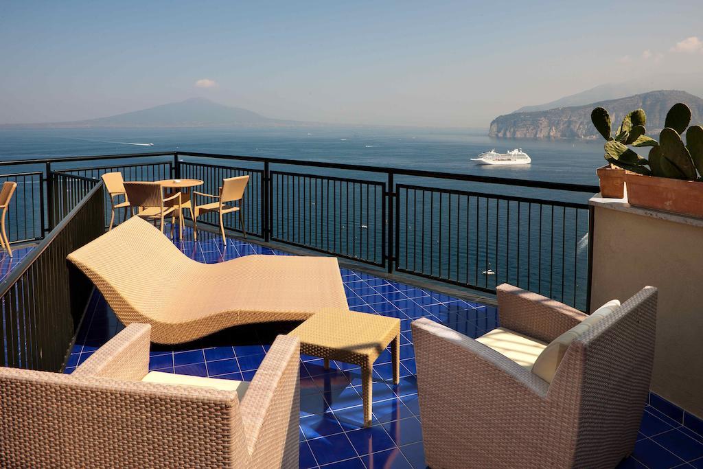 Junior Suite Balcony Sea View