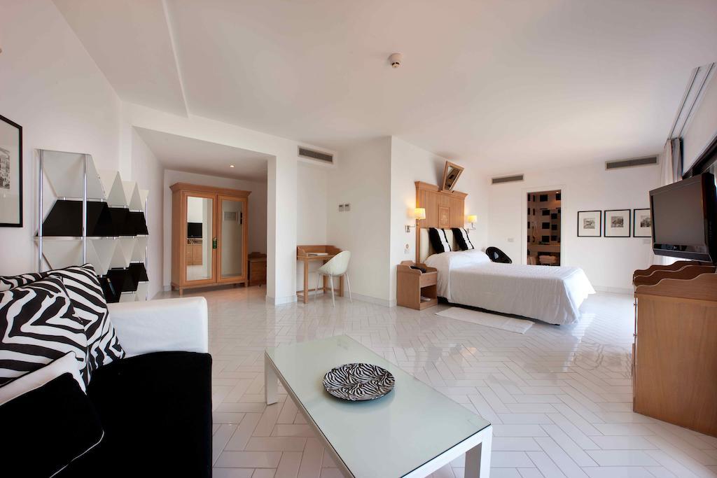Junior Suite Balcony Sea View
