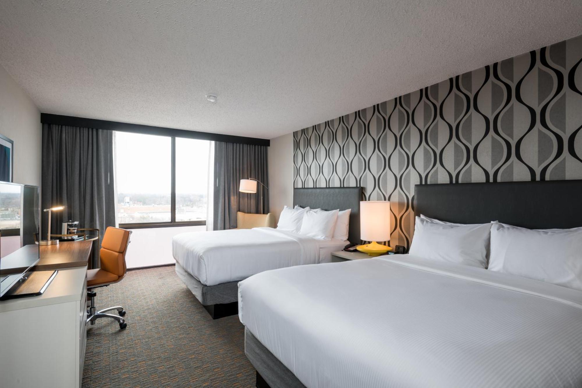 2 Queen Beds, Mobility/Hearing Accessible Room, Bathtub w/ Grab Bars,1181073487:JPEG