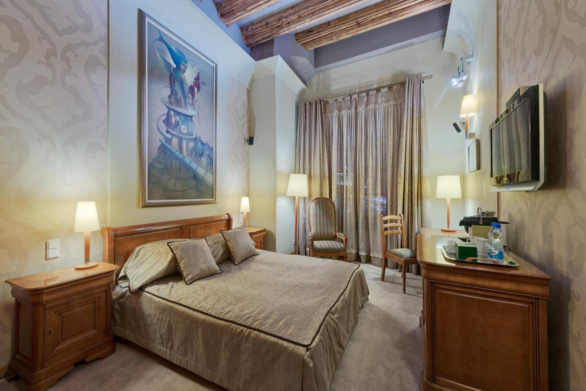 Double Room,60913249:JPEG