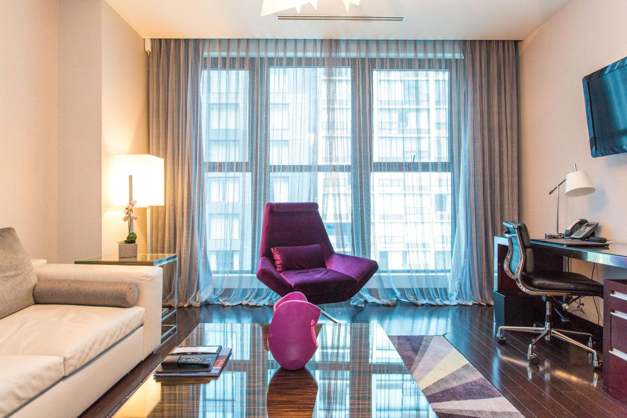 Superior King Room