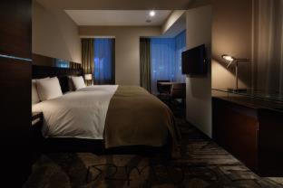 Premier Twin Room - Non-Smoking