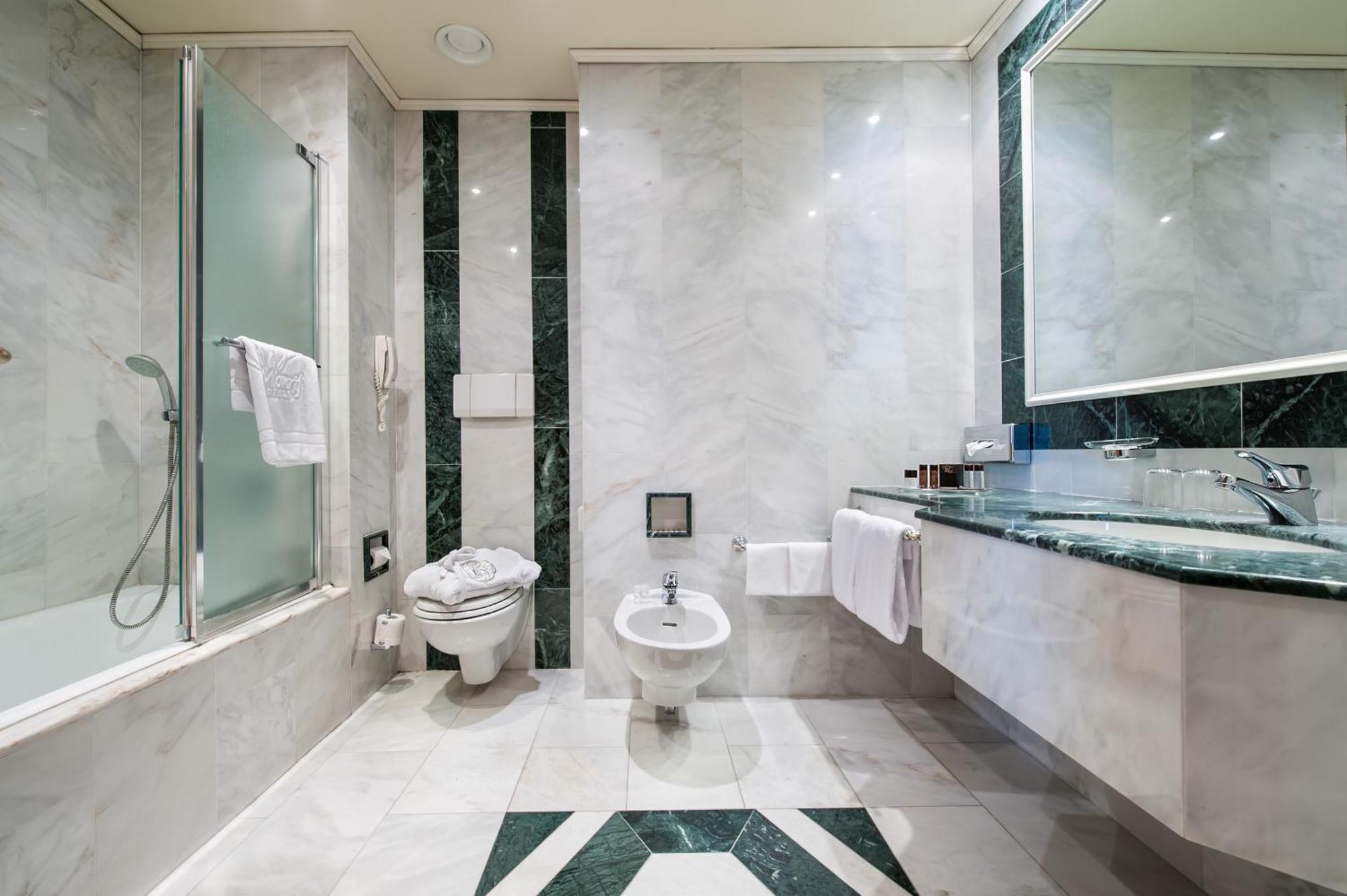 Junior Suite,1274532169:JPEG