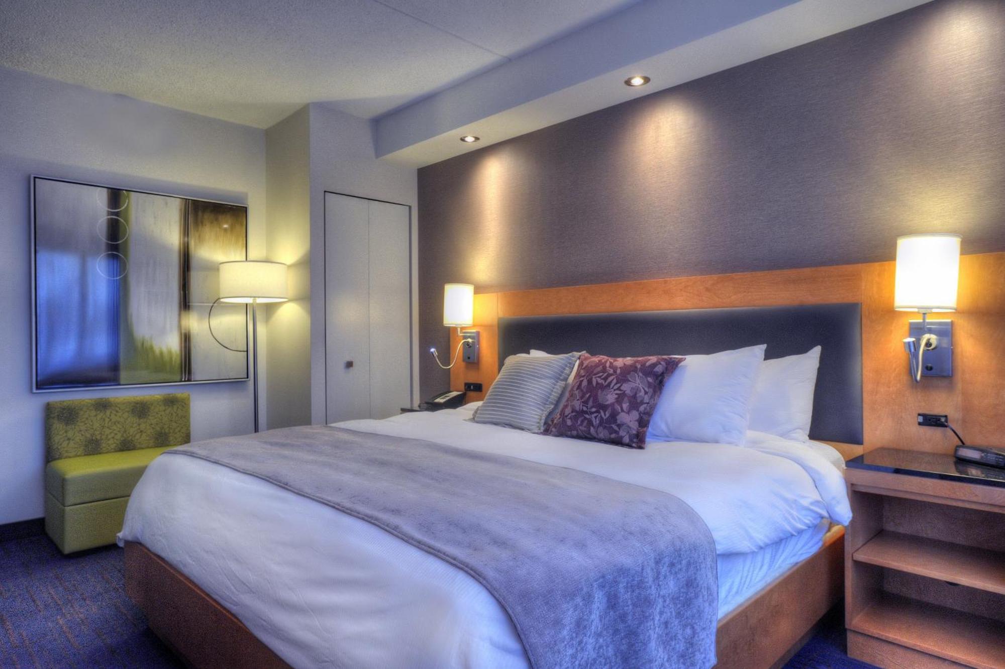 Superior Room, 1 King Bed