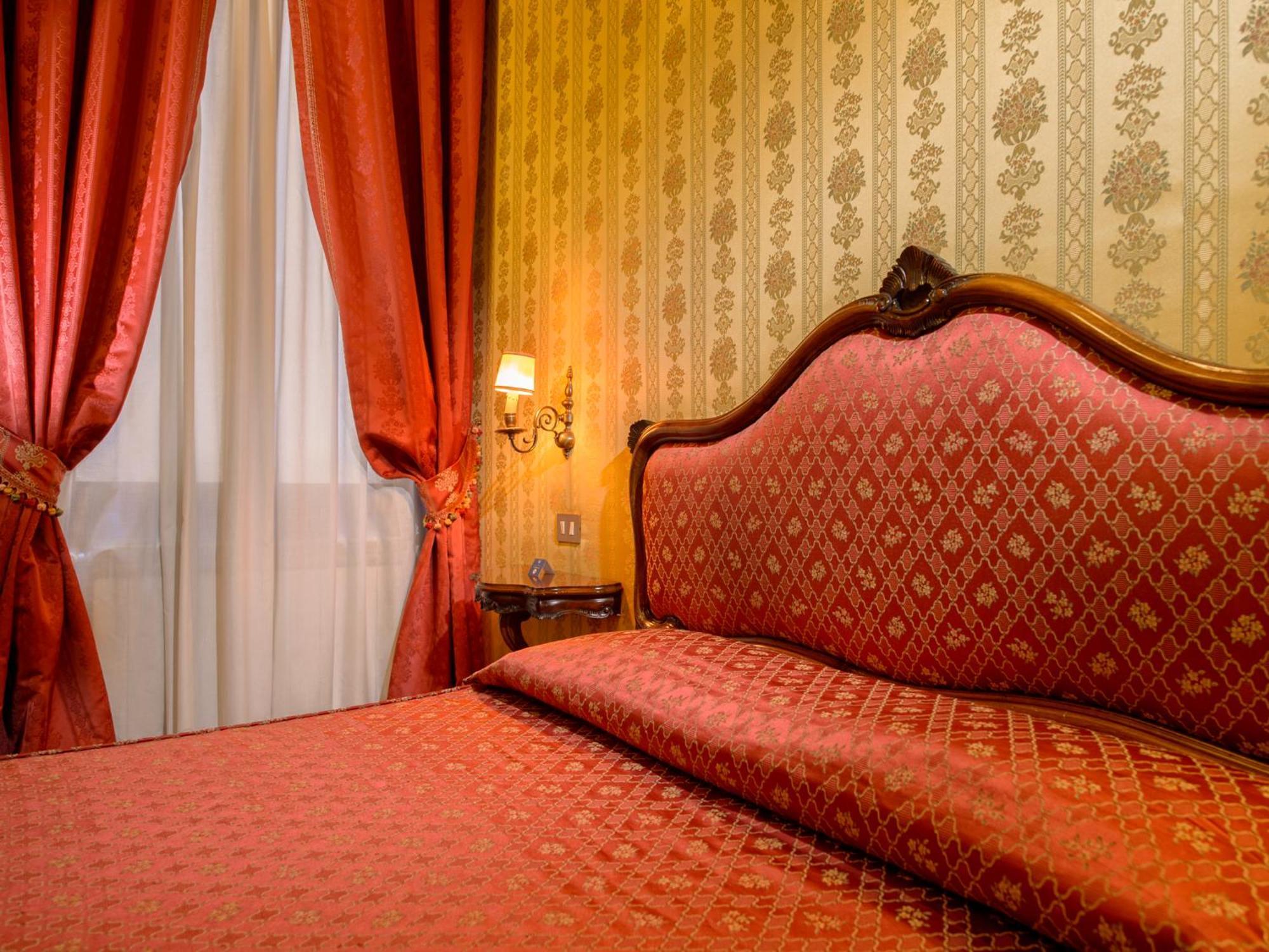 Superior Triple Room,1274575741:JPEG