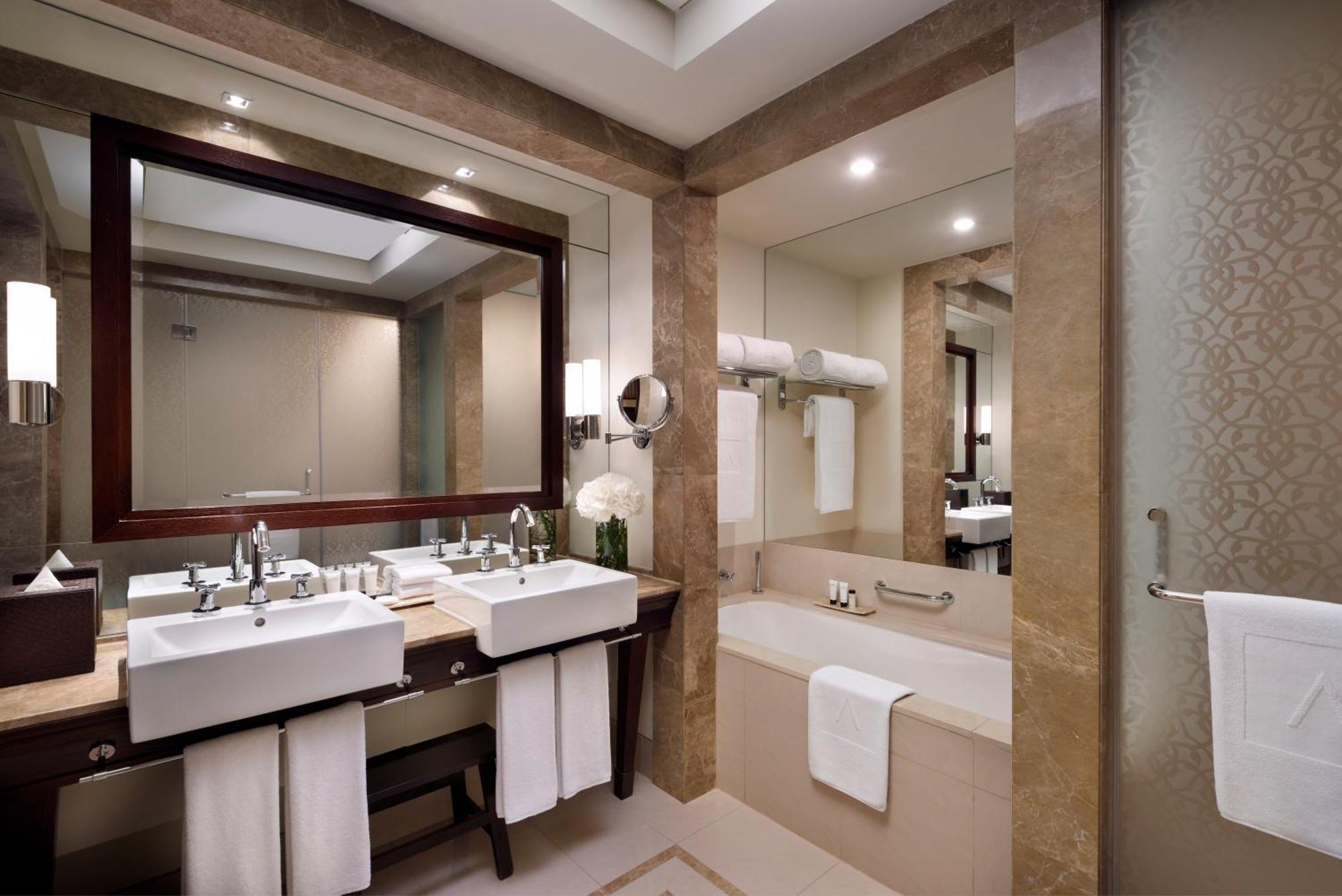 Deluxe Lake View Room,1075714921:JPEG