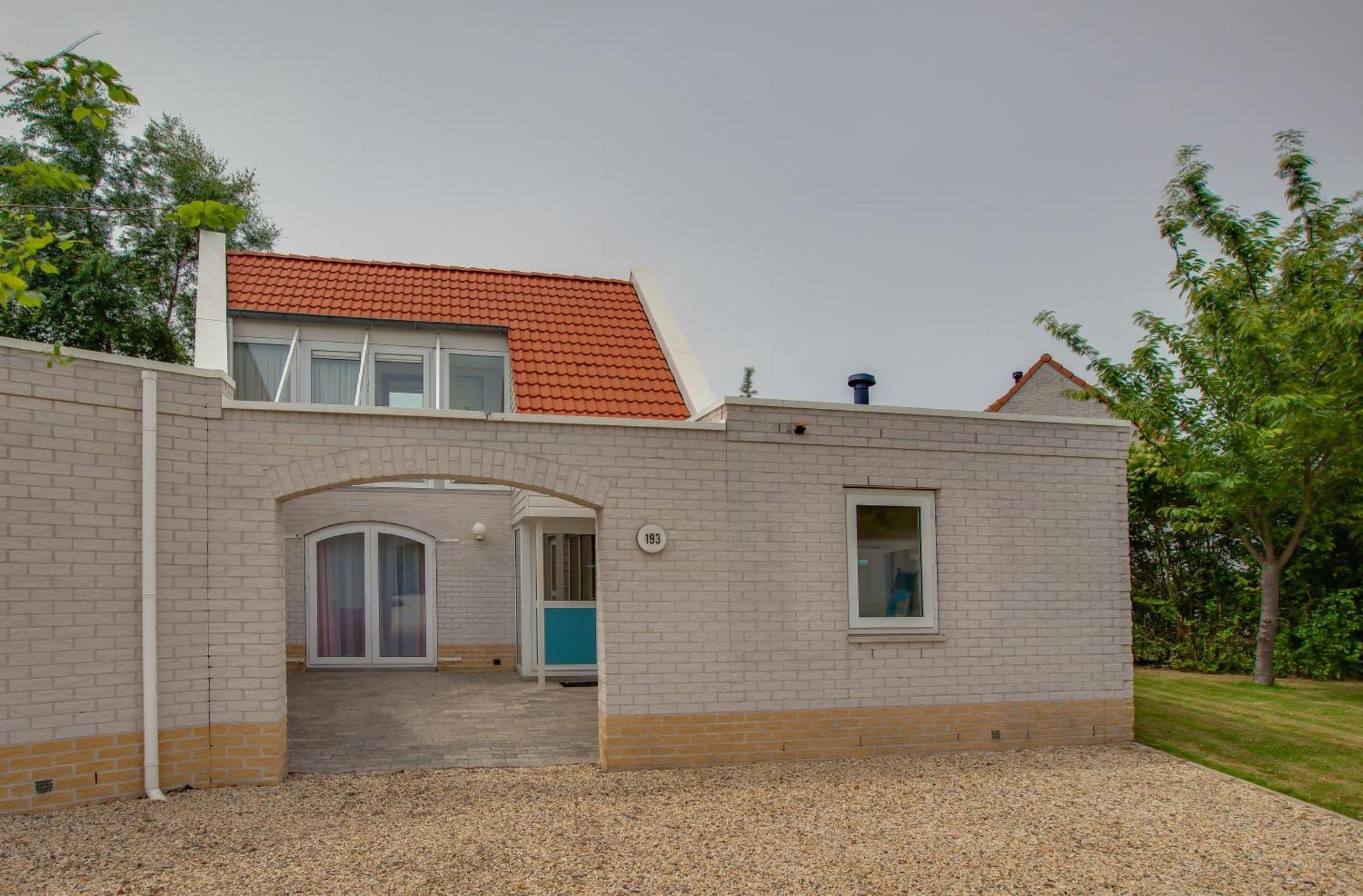 Holiday Home,736013584:JPEG