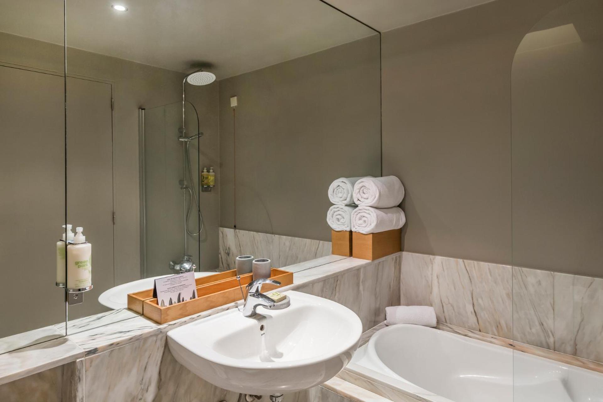 Superior Twin Room,690404643:JPEG