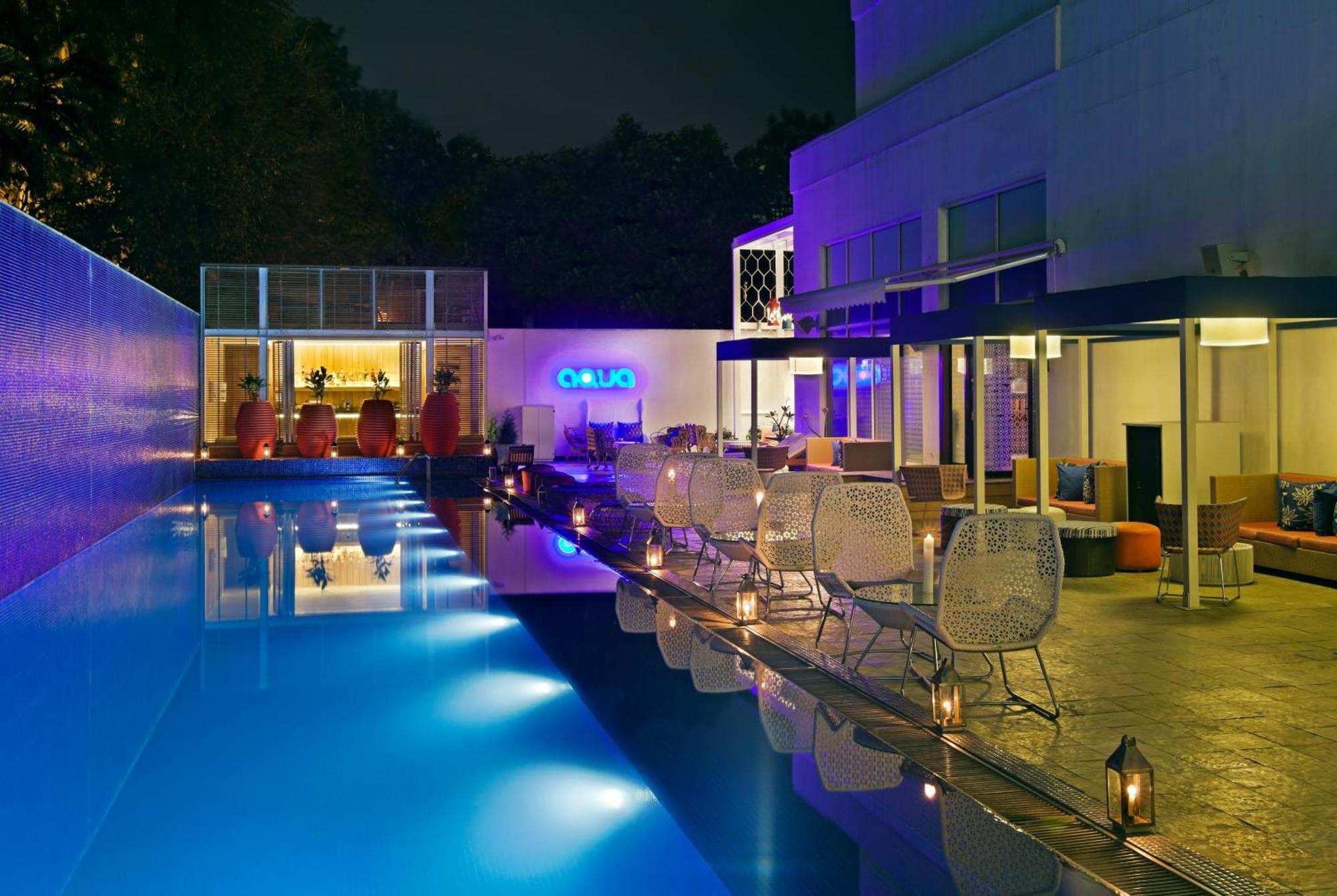 Deluxe Double Room on F&B Happy Hours 11 on selected beverages from 5 to 9 PmSunday to Friday