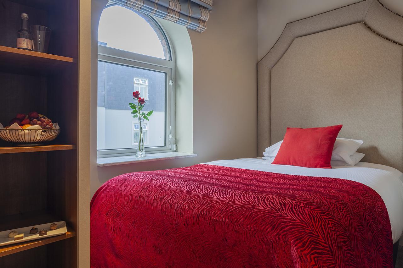 Petite Single Room,1025873332:JPEG