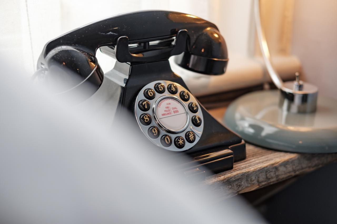 Classic Single Room,696602301:JPEG