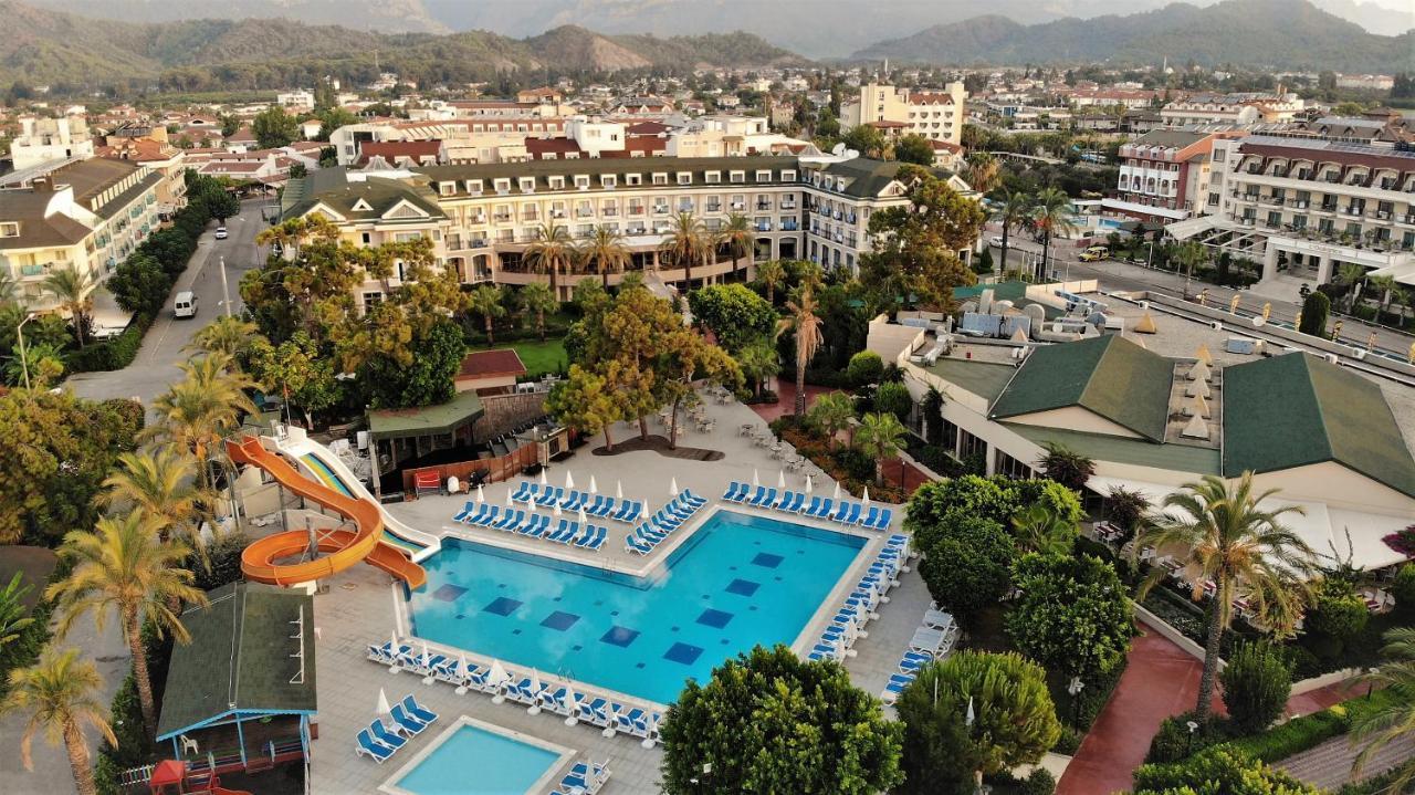 Family Suite Balcony