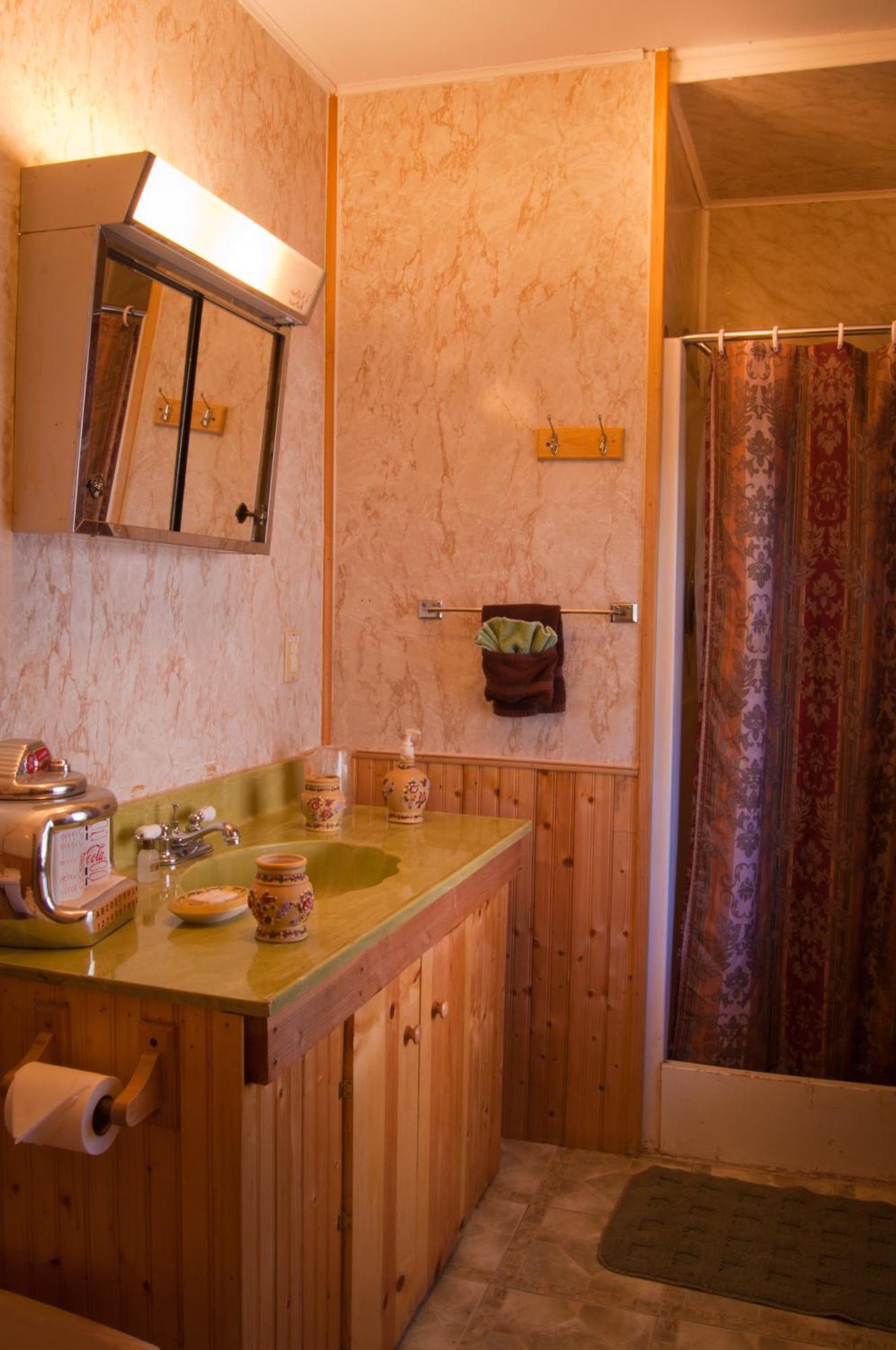 Basic Triple Room,1323994654:JPEG