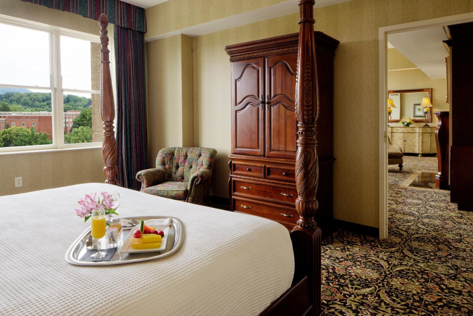 Presidential Suite - Non-Smoking,1218955471:JPEG