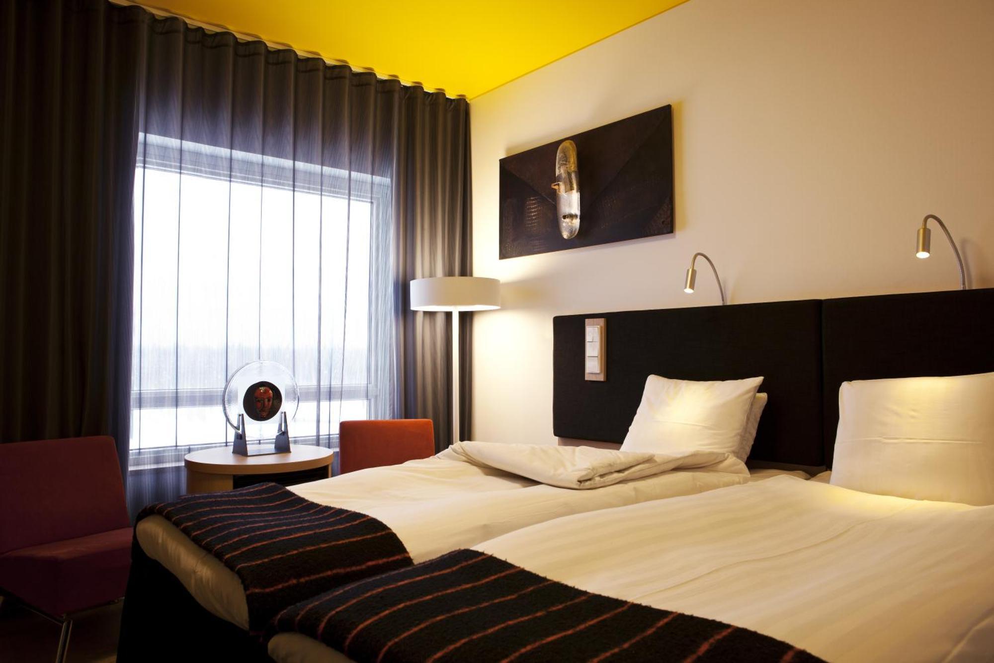 Design Twin Room